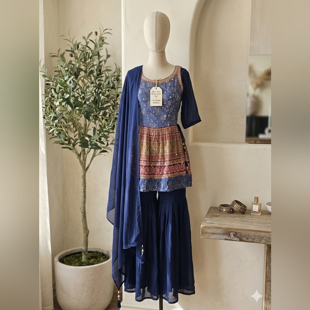 Elegant Blue and Multicolor Traditional Outfit